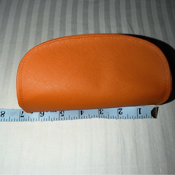 Tory Burch Vibrant Orange Eyewear Case - Picture 6 of 8